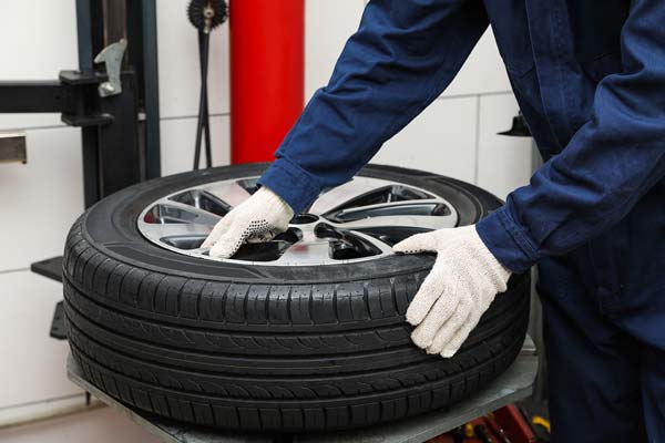 Tyre Fitting in Slough Town Centre Main Image