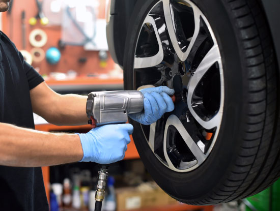 Tyre Fitting in Slough Town Centre Seventh Image